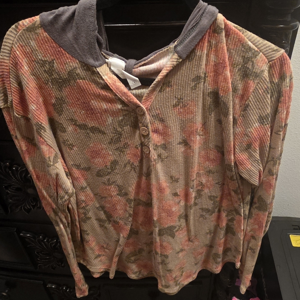 Honeyme Earthy Floral Button-Up Top